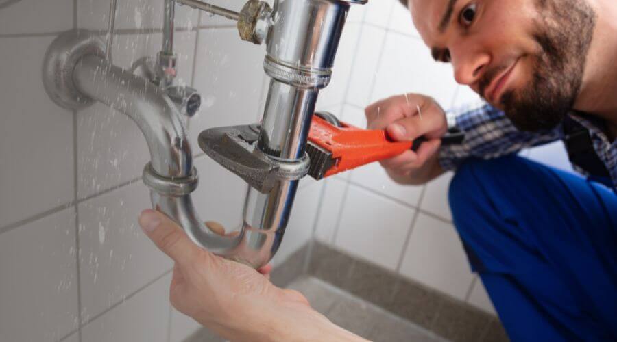 Local expert plumbing services in Tomahawk, KY